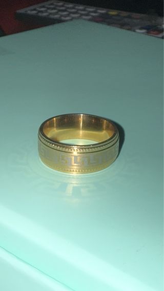 Anillo chapado en oro