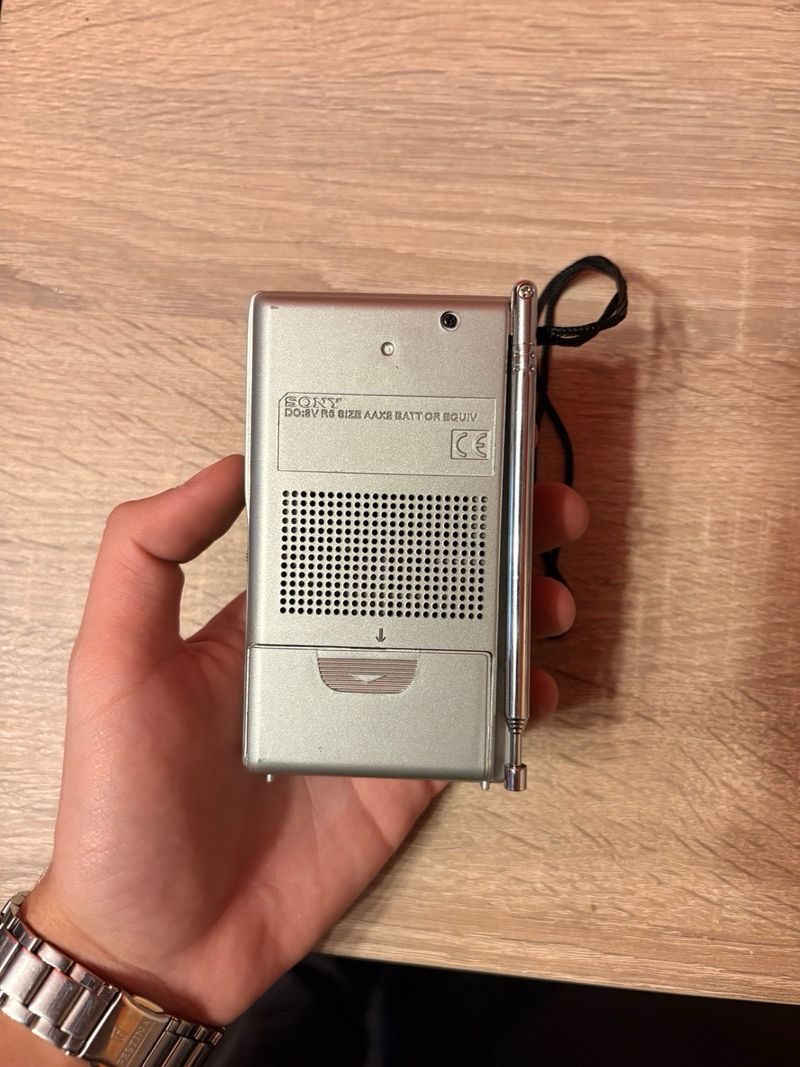 Radio Portátil Sony ICF-S10MK2 FM/AM afbeelding 2