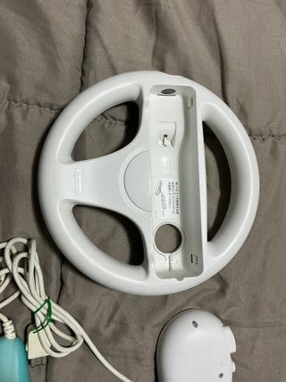 Lote Mandos Wii: Volante, Nunchuk, Mando y microfo