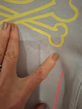 Sudadera Scalpers Calavera y Tibias Cruzadas