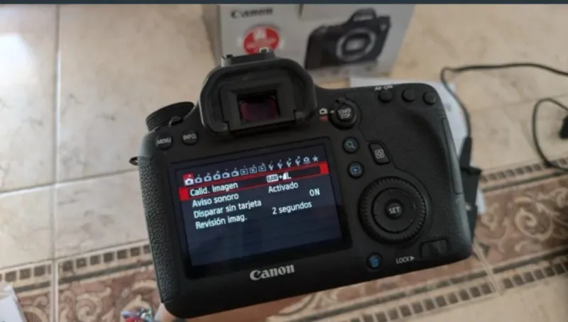 Canon EOS 6D Full Frame + EF 24-105mm afbeelding 6