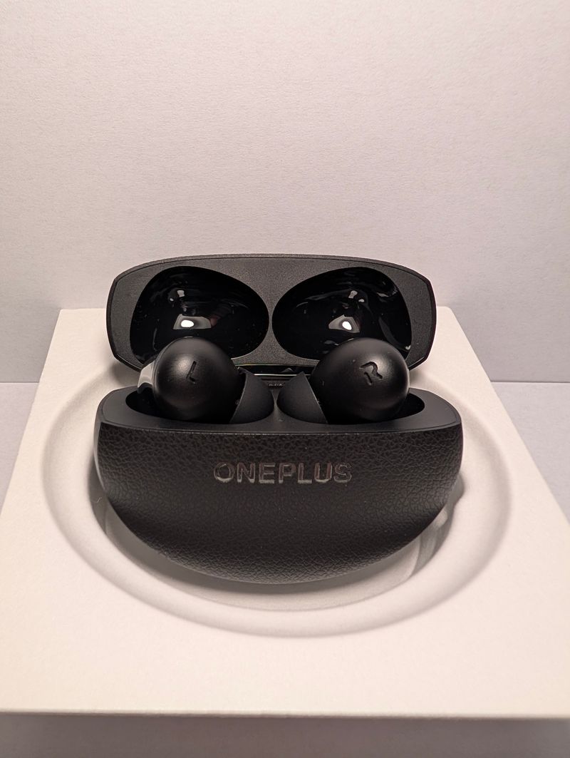 OnePlus Buds Pro 3 Midnight Opus afbeelding 2