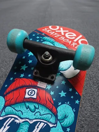 Skate Oxelo con diseño de oso
