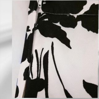 Falda midi vuelo estampado flores