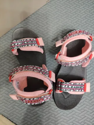 Sandalias Lacoste Mujer Rosa y Negro