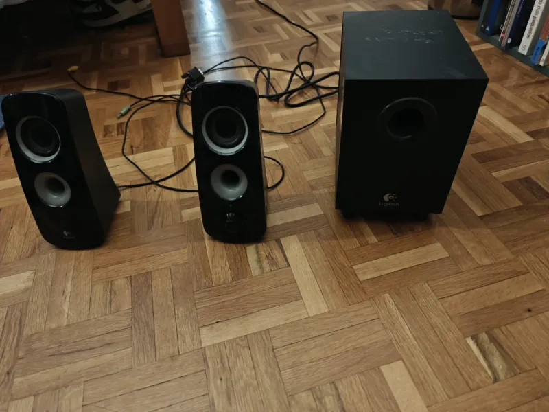 Altavoces y Subwoofer Logitech Negro