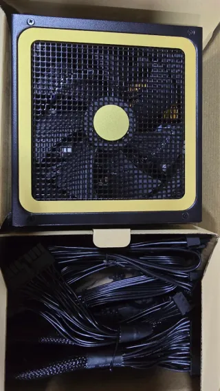 Fuente Alimentación Tecnoware 850W Gold Modular