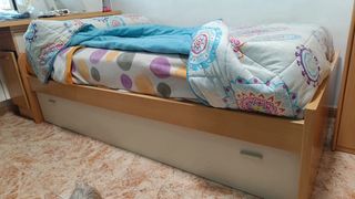 Cama nido de madera