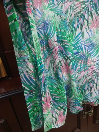 Blusa Estampada Hojas Tropicales