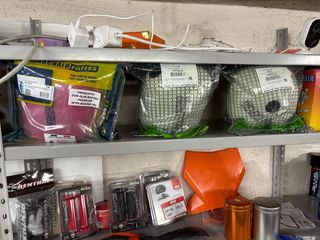 Ricambi moto: oli, spray, additivi Anche per moto