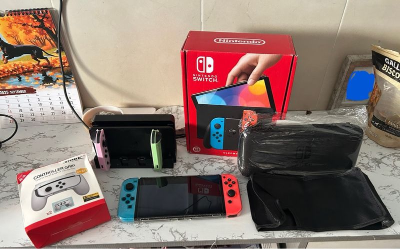 Nintendo Switch OLED M.a.g.i.a