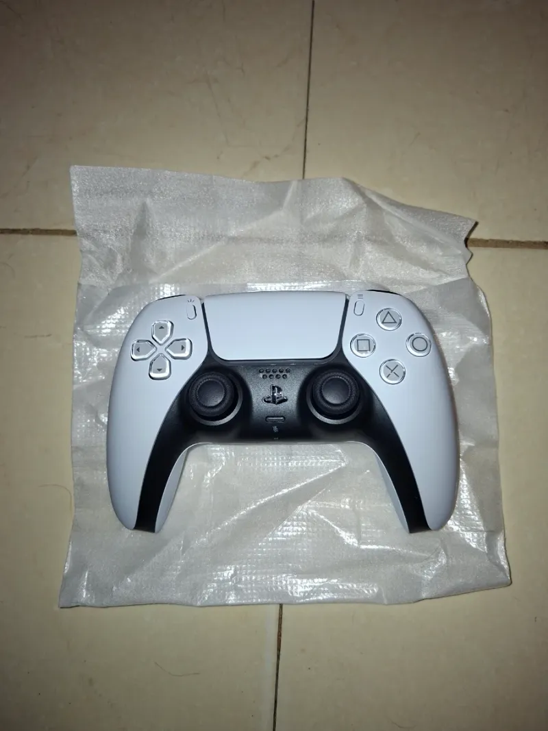 Mando PS5 sin estrenar afbeelding 2