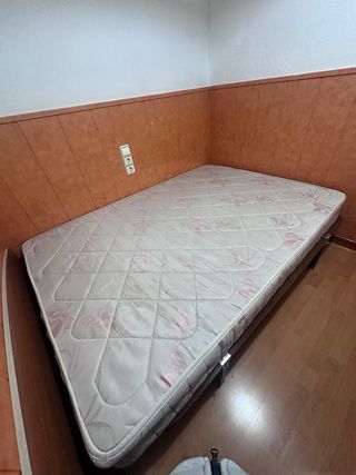 Cama individual con somier