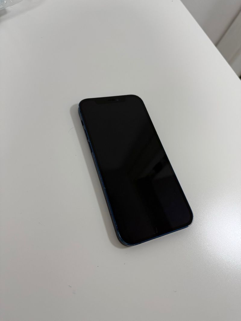 iPhone 12 Azul 128GB | Batería 96% | Caja original afbeelding 3