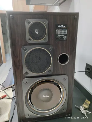 Pareja Altavoces Dalton D-2500