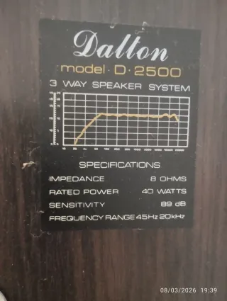 Pareja Altavoces Dalton D-2500