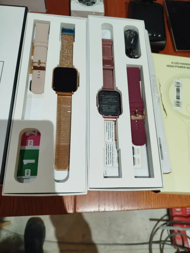 Smartwatch Mujer Oro y Rosa