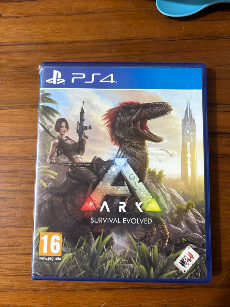Ark Survival Evolved PS4