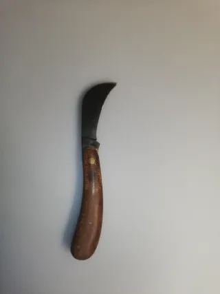 Roncola vintage legno e ferro