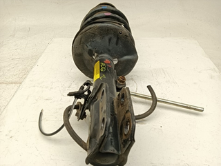 AMORTIGUADOR DELANTERO IZQUIERDO TOYOTA AVENSIS B