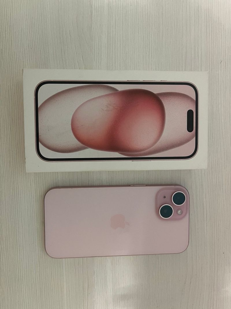 iPhone 15 Rosa