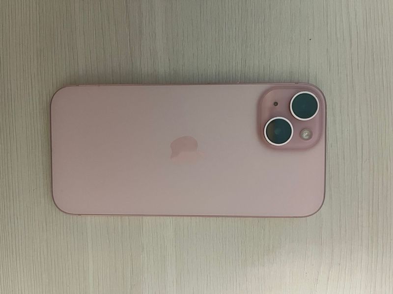 iPhone 15 Rosa afbeelding 3