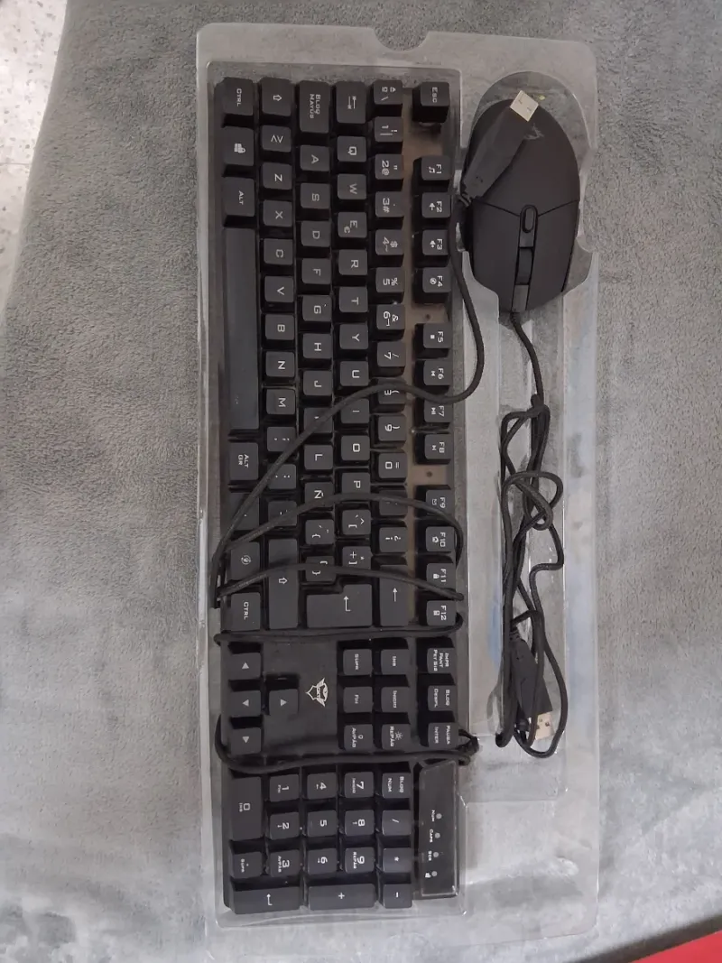 Trust AZOR Teclado y Ratón Gaming RGB afbeelding 3