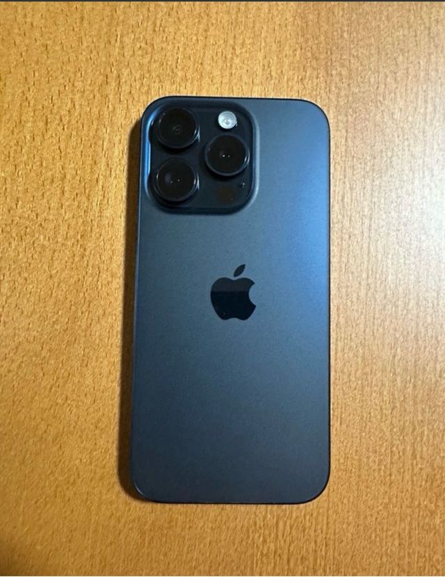 iPhone 15 Pro Azul Titanio
