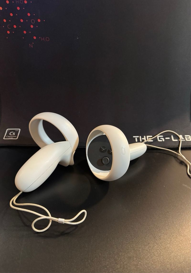 Meta Quest 2 Gafas VR + Estuche+ batería extra afbeelding 6