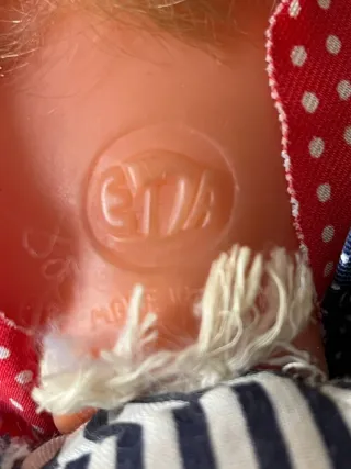 Lote di bambole antiche