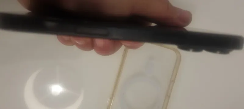 iPhone 16 Pro Negro 250gb Tiene su caja origina. afbeelding 7