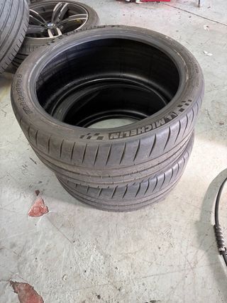 Neumáticos Michelin 265/35R19 Y 245/35R19