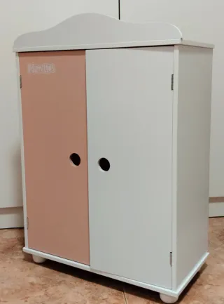 Armario Mimittos madera juguete nuevo.
