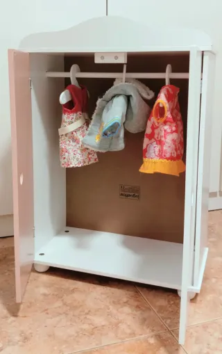 Armario Mimittos madera juguete nuevo.