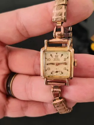 Reloj Technos señora vintage antimagnético