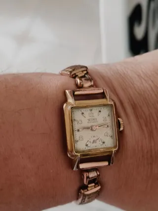 Reloj Technos señora vintage antimagnético