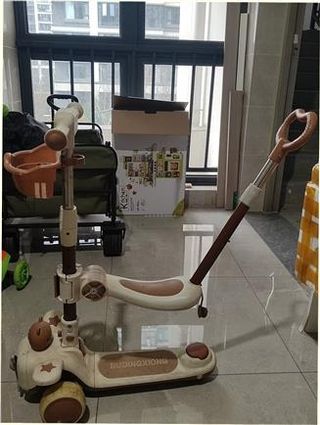 Patinete infantil 3 en 1 con asiento