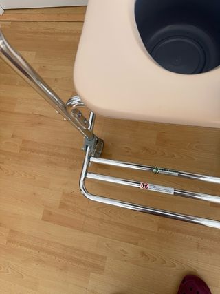 Silla de ruedas inodoro y ducha