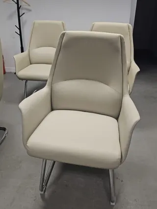 Sillas Beige Metálicas (Set de 4)