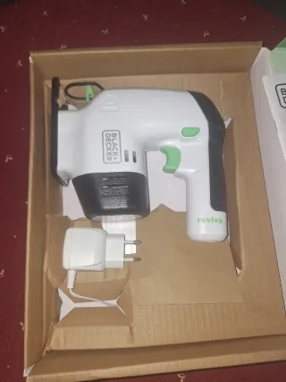 Sierra de calar Black+Decker 12V