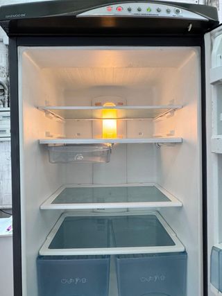 FRIGORIFICO COMBI NO FROST DAEWO EN INOX