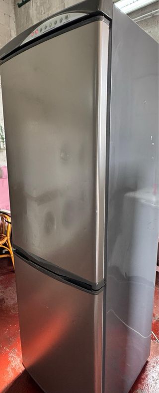 FRIGORIFICO COMBI NO FROST DAEWO EN INOX