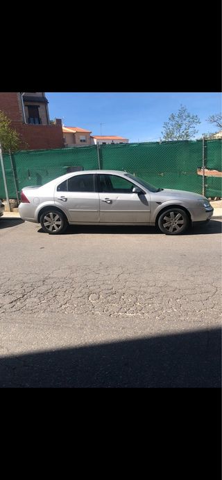 Ford Mondeo 2002