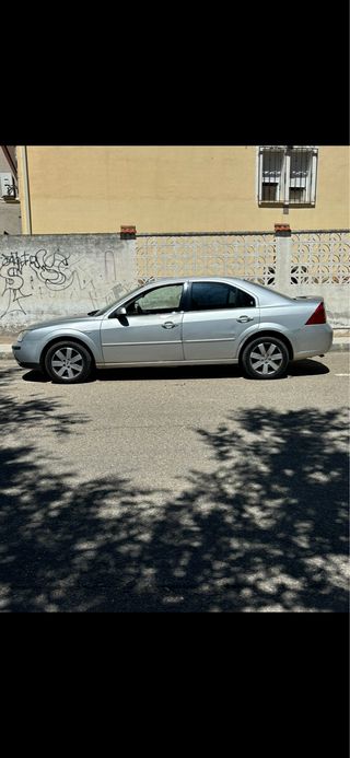 Ford Mondeo 2002