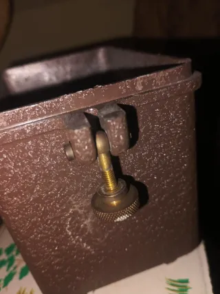 Lámpara Industrial Antigua Marrón