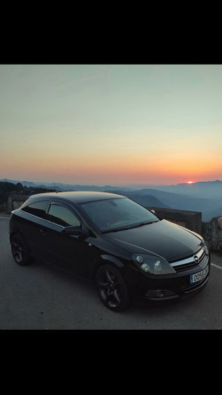 Derivabrisas Ventanilla Negro opel astra gtc