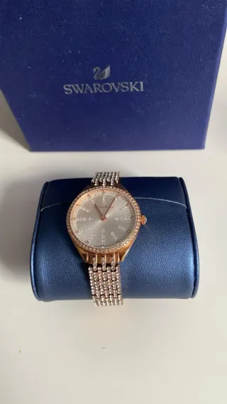 Reloj Swarovski Attract Oro y Plata