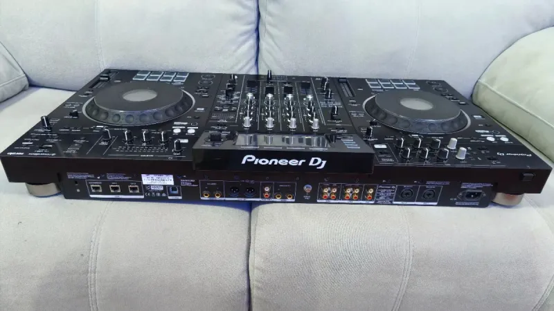 Pioneer XDJ-XZ DJ Controller afbeelding 4
