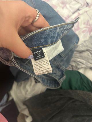 Pantalones vaqueros Shein rotos