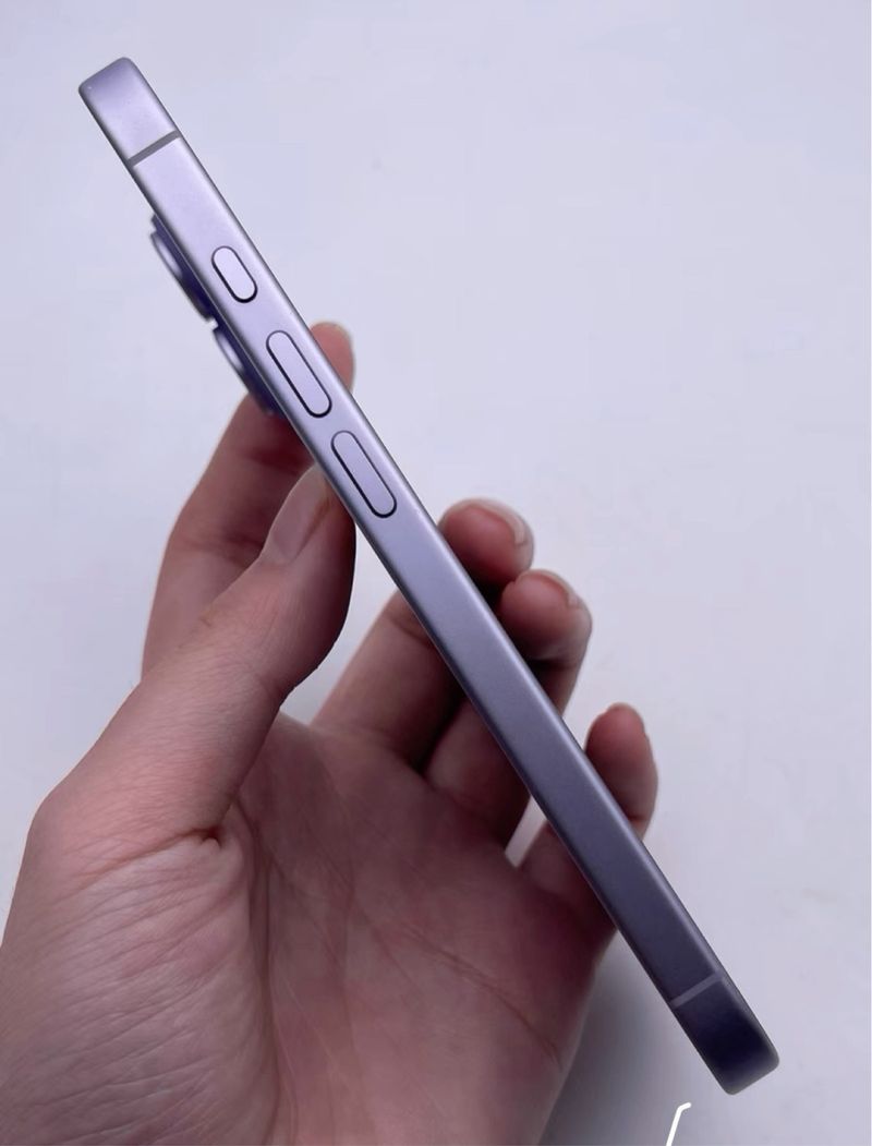 iPhone 17 Morado 256GB Batería 100%